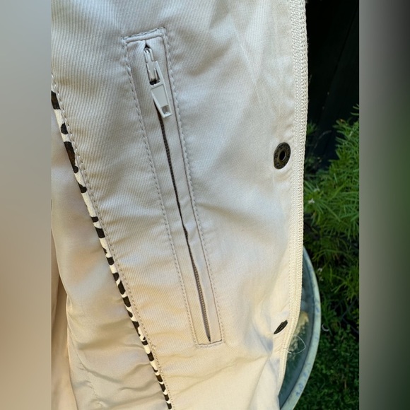 MontanaCo lightweight jacket - size S - Picture 7 of 7